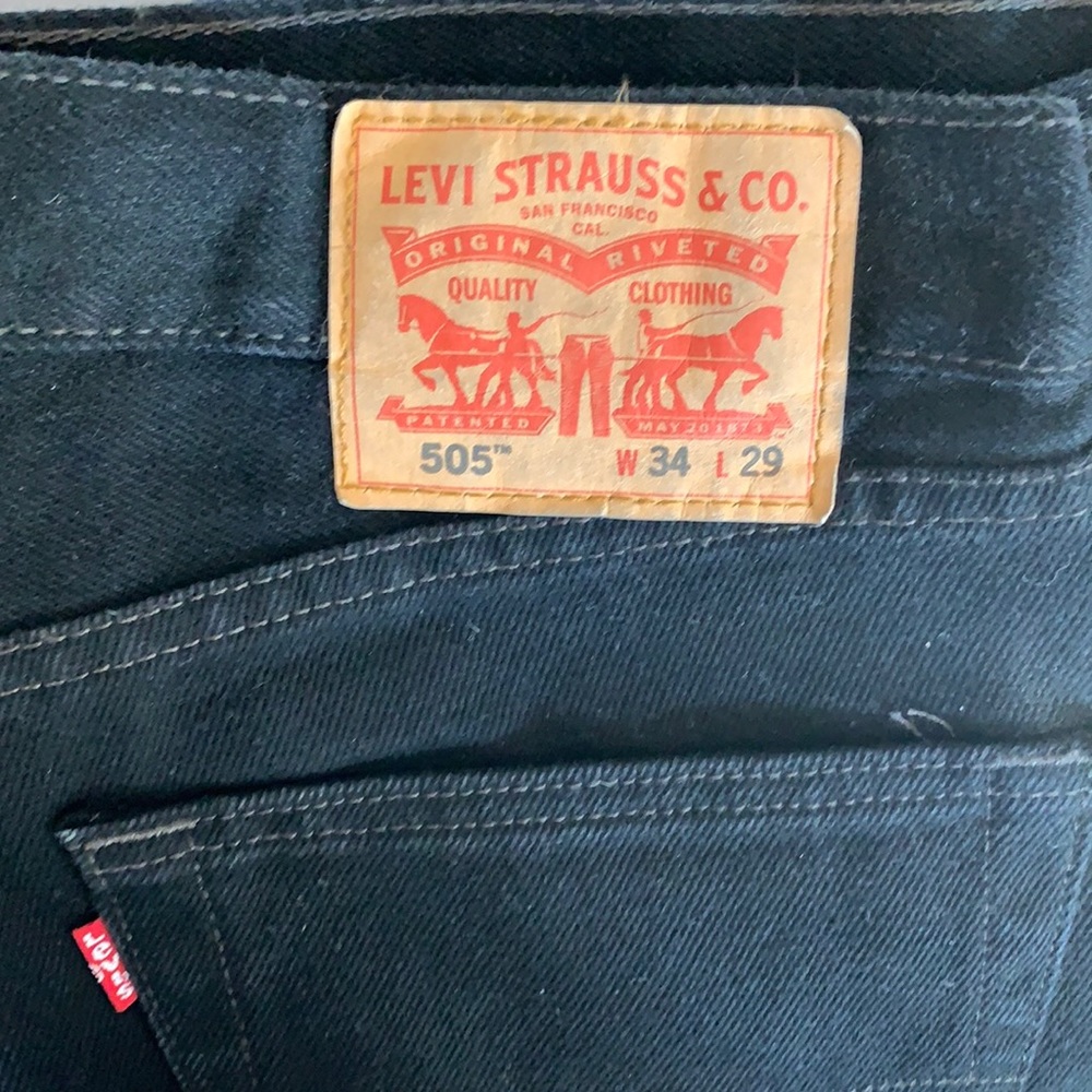 Levi’s men’s all black jeans classic 505